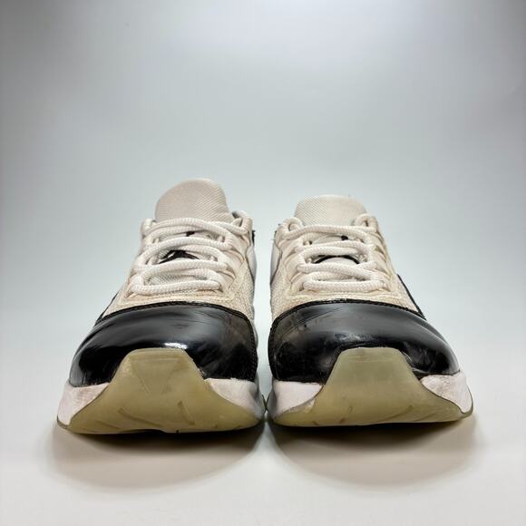 Nike Air Jordan 11 CMFT Low White Black Low Top Sneakers Youth Size 4.5Y - Picture 2 of 10
